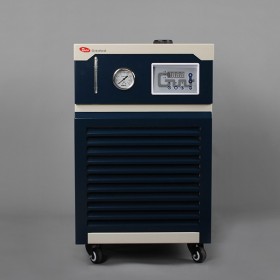 郑州长城DL30-2500循环冷却器高精度可配套50L旋蒸