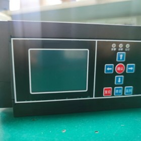 YK-PF-空气质量控制器有液晶显示和远程控制功能